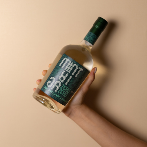 04) Mintriga 00 Sciroppo bottiglia 70 cl